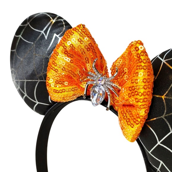 Disney Accessories - NWOT CRYSTAL SPIDER Halloween Disney Minnie Mouse Ears